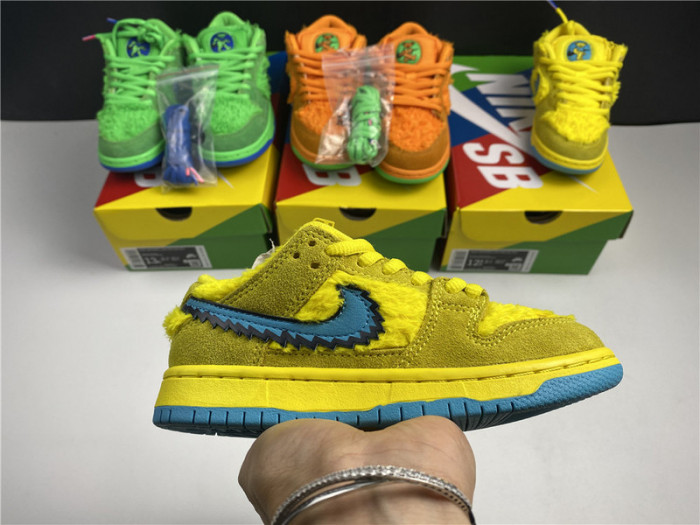 Grateful Dead x Nike SB Dunk Low Kids-CJ5378-800