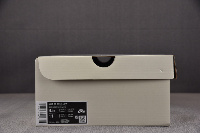 The Wizard of Oz Nike SB Dunk Low FZ1291-600