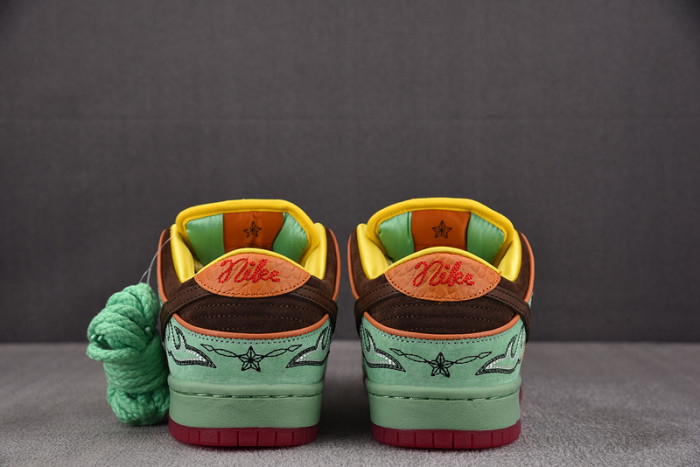 Nike SB Dunk Low Rodeo Tourmaline HF3058-300