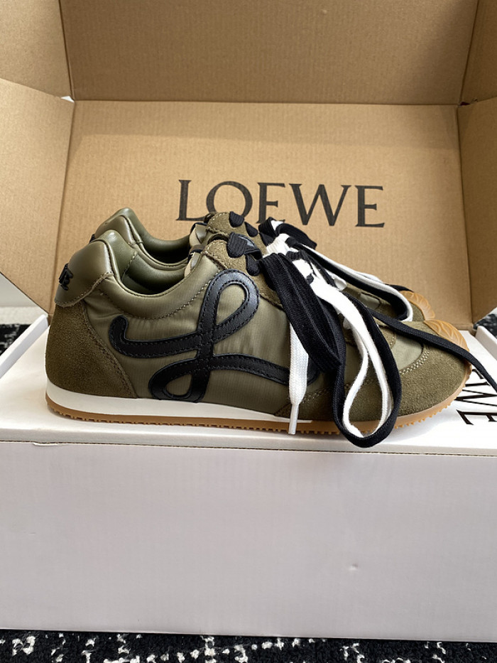L0EWE Sneakers LE1000013
