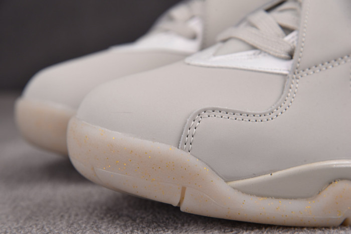 Jordan 8 Retro Champagne 832821-030