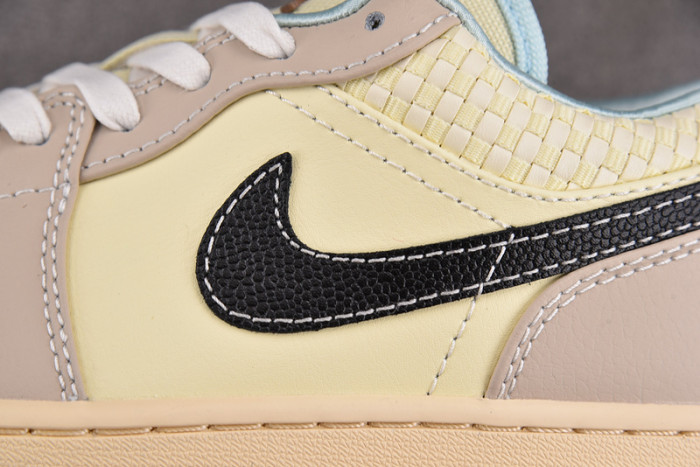 Air Jordan 1 Low Sanddrift HQ3440-101