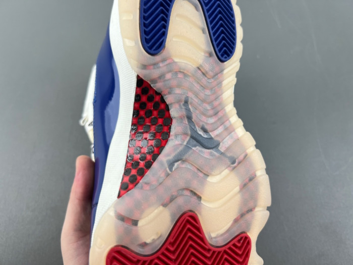 Air Jordan 11 Retro Rare Air IH0296-400
