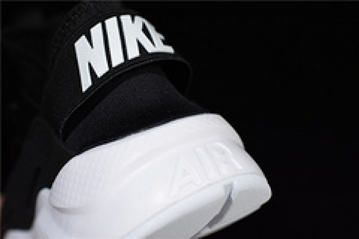 NIKE Mens Huarache Run Ultra Running Shoes Black/White 819685-016